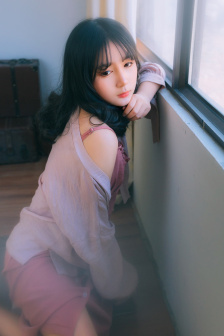 打扑克剧烈摇床不盖被子